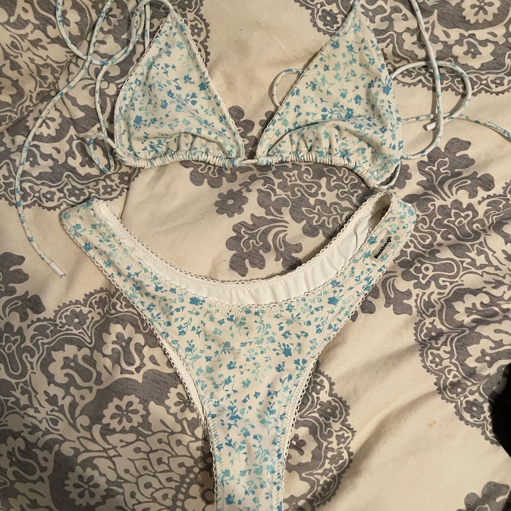 Black bough swim suit